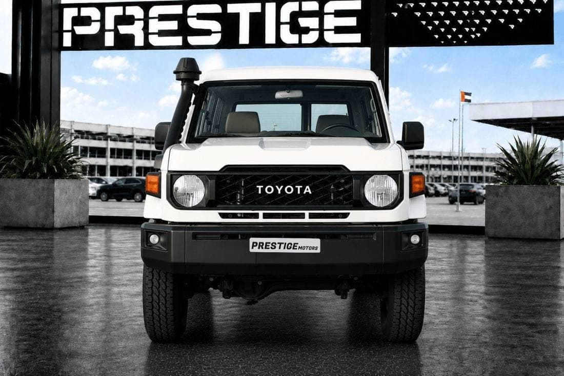 2025 Toyota Land Cruiser LC78 Base thumbnail 2