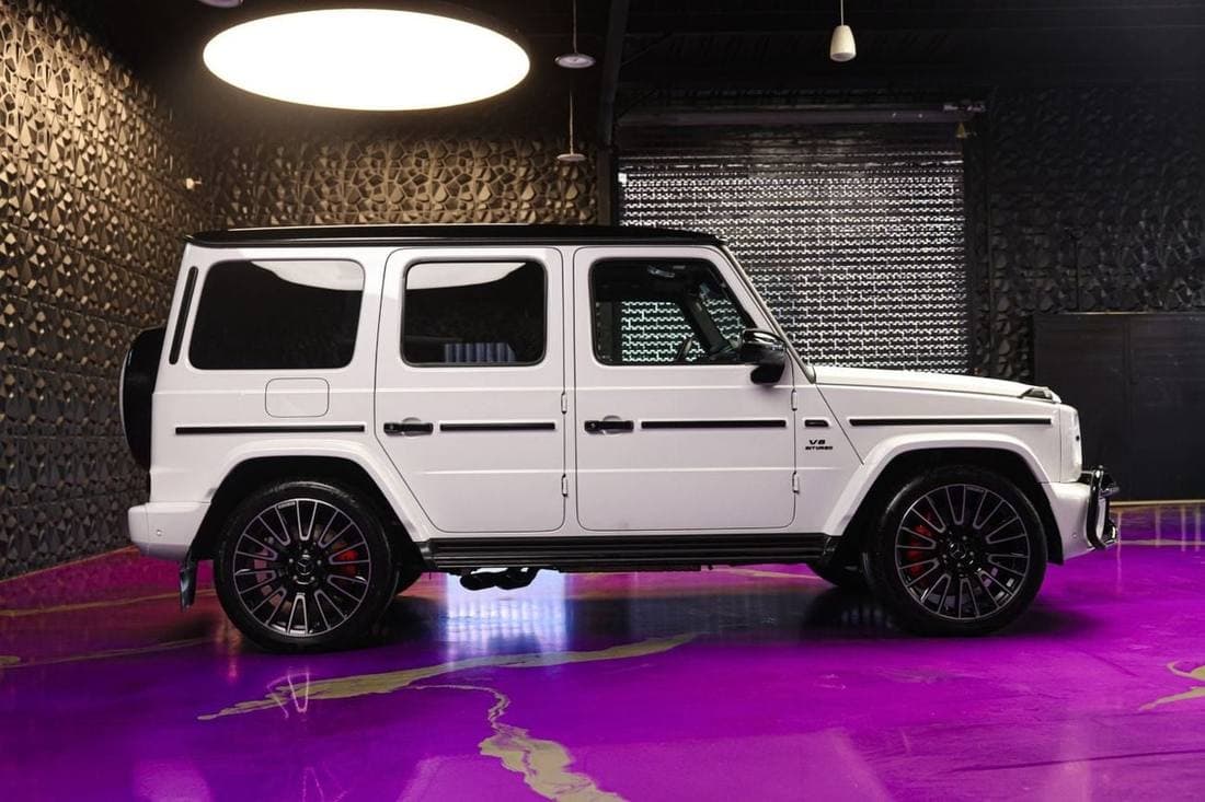 2025 Mercedes Benz G63 AMG STANDARD thumbnail 4