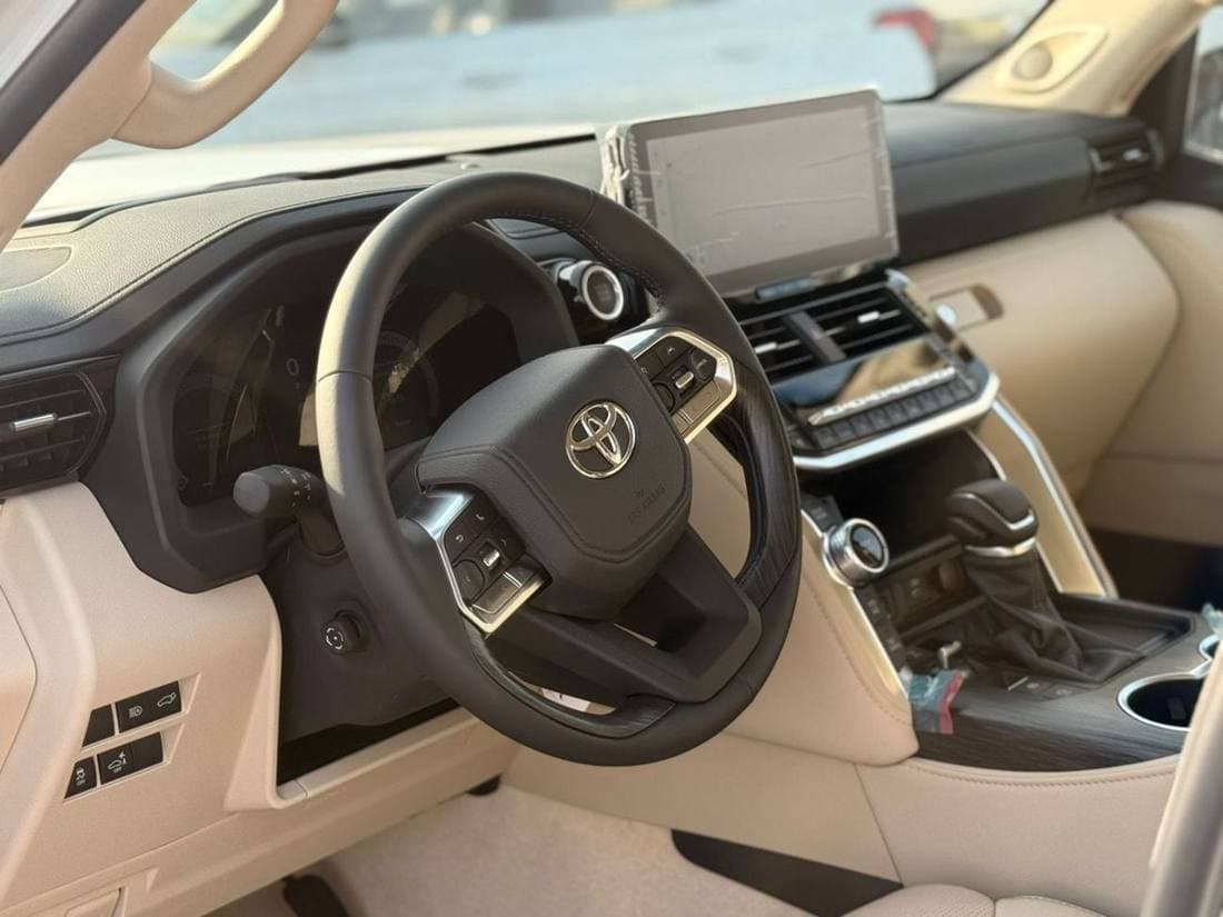 2026 Toyota Land Cruiser VXR thumbnail 7