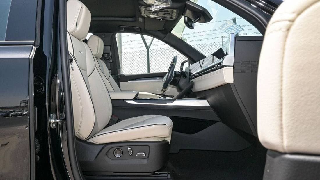 2026 Cadillac Escalade SPORT thumbnail 7