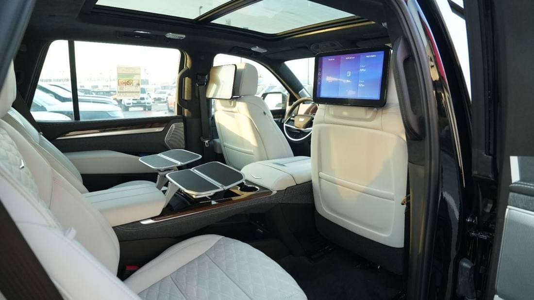 2026 Cadillac Escalade SPORT PLATINUM thumbnail 8
