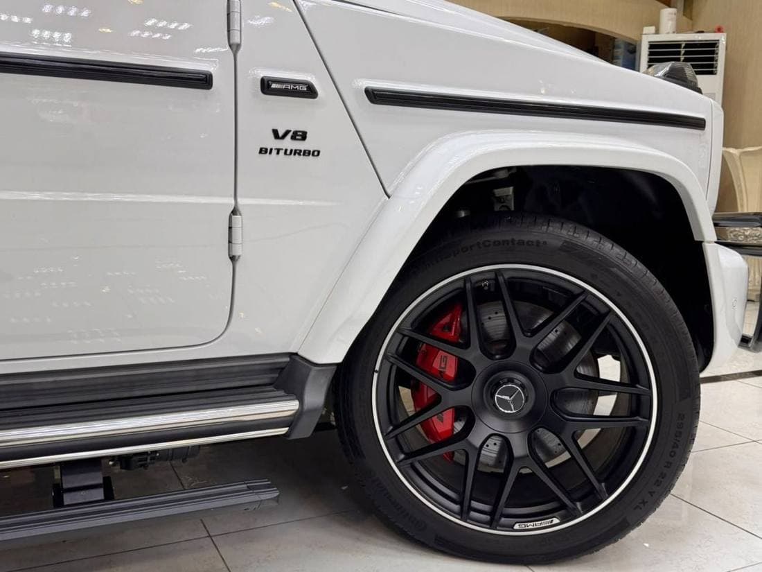2024 Mercedes Benz G63 AMG STANDARD thumbnail 5