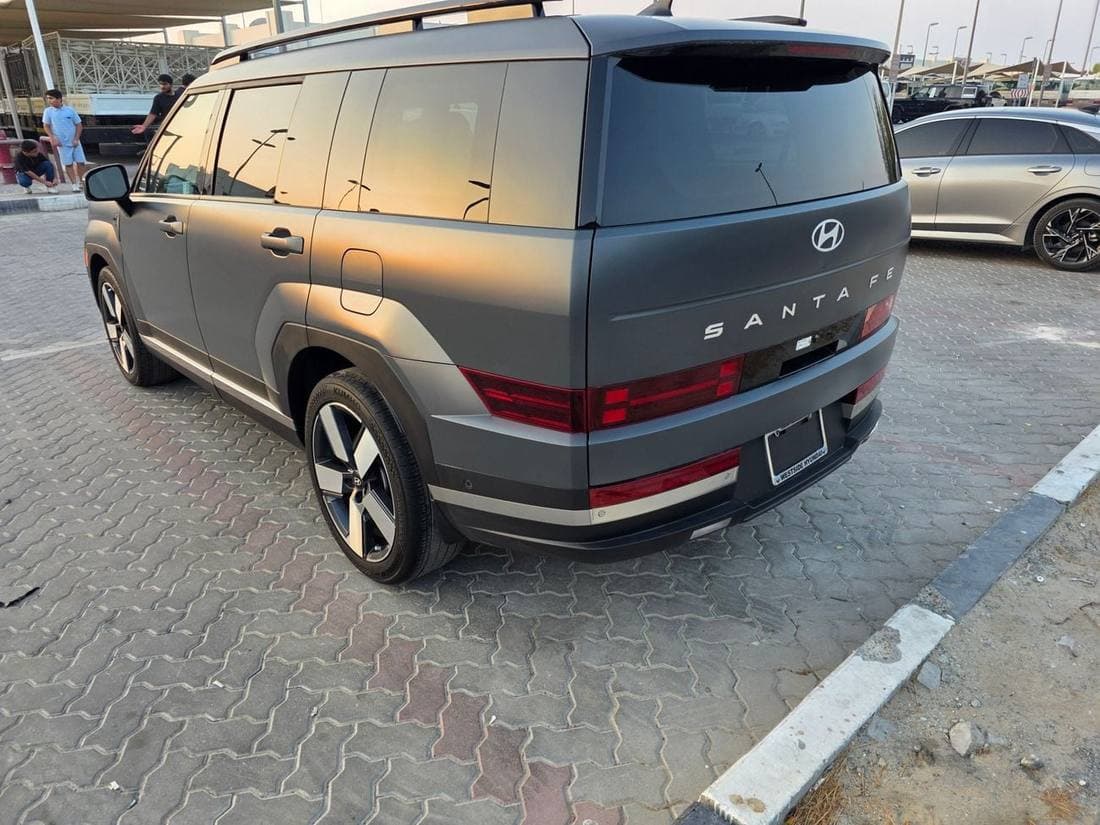 2024 Hyundai Santa Fe thumbnail 7