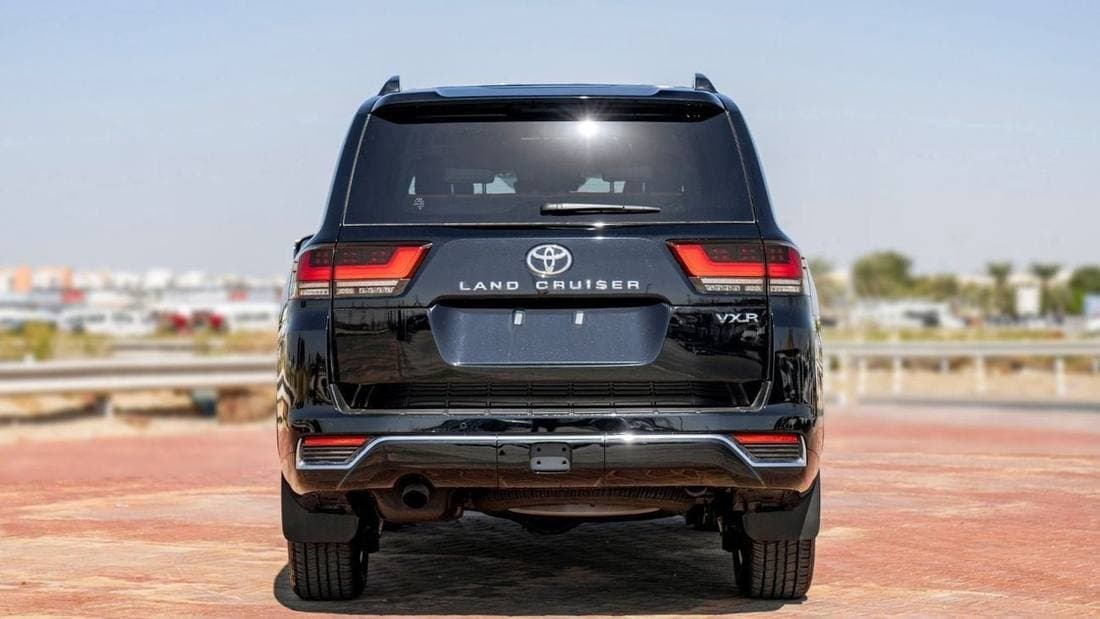 2025 Toyota Land Cruiser VXR thumbnail 5