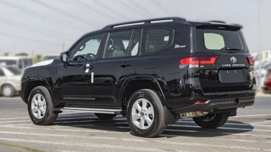 2024 Toyota Land Cruiser GXR thumbnail 6