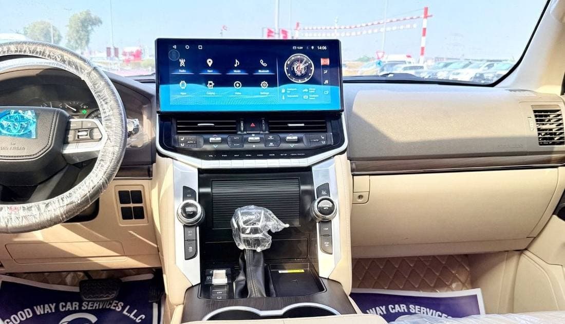 2019 Toyota Land Cruiser GXR thumbnail 7