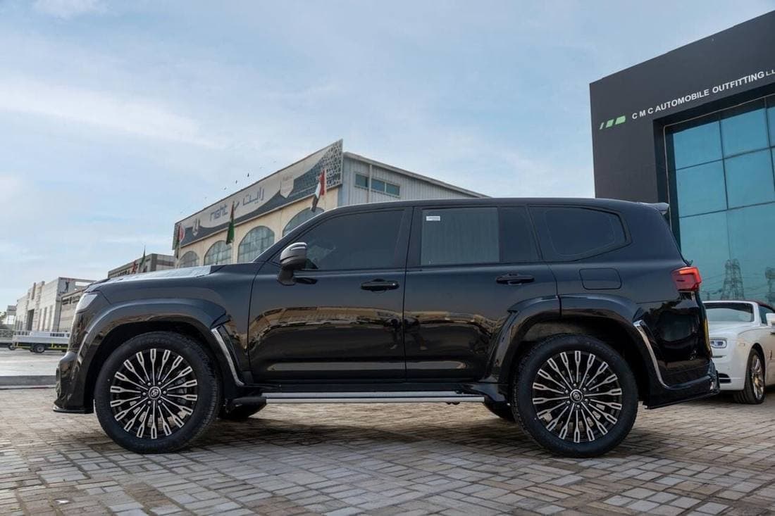 2026 Toyota Land Cruiser thumbnail 5