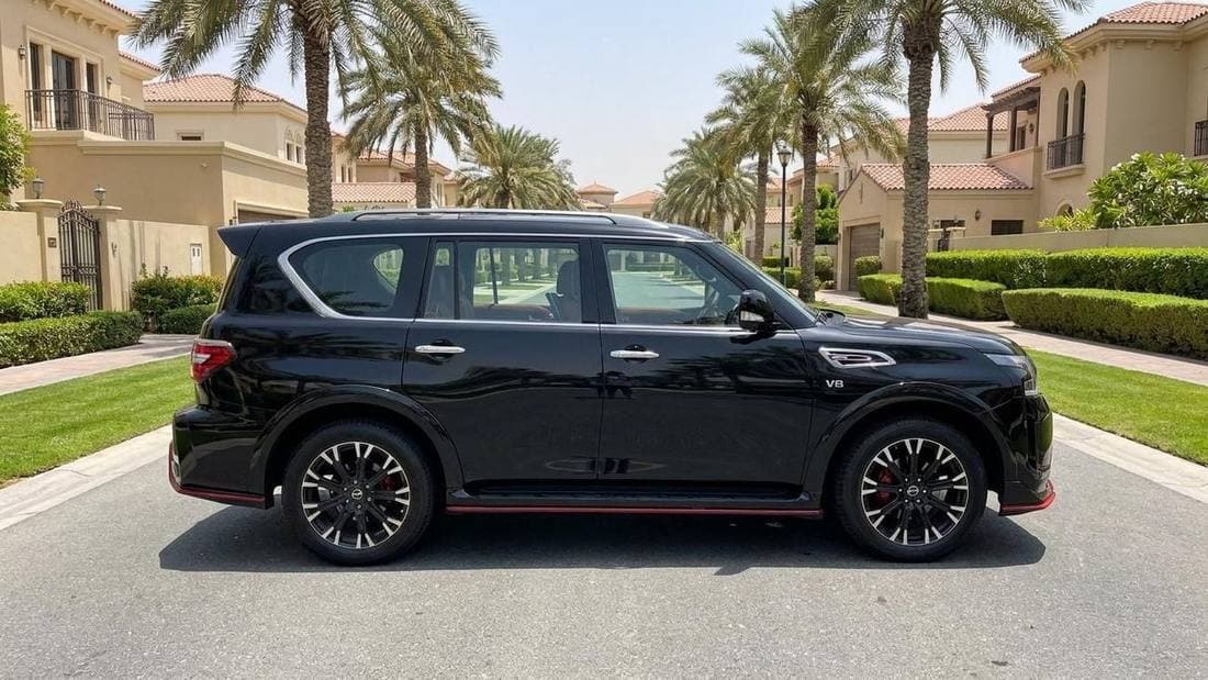 2022 Nissan Patrol NISMO thumbnail 3
