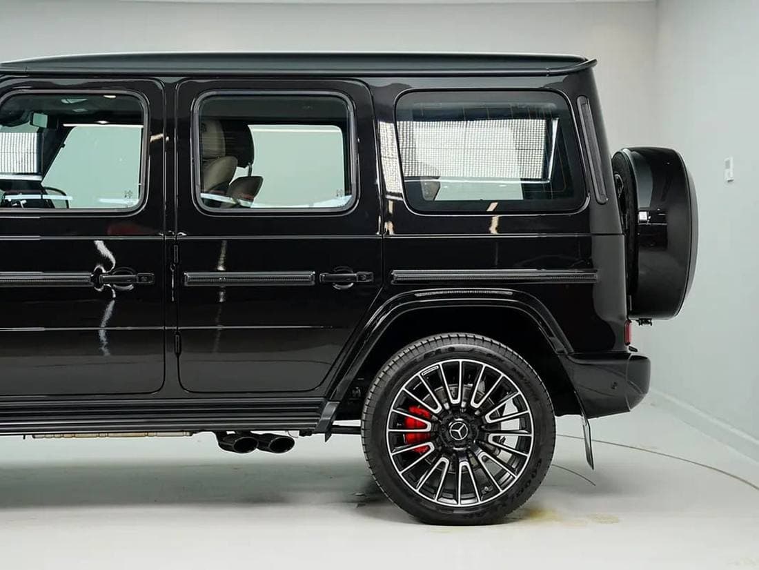 2026 Mercedes Benz G63 AMG STANDARD thumbnail 7
