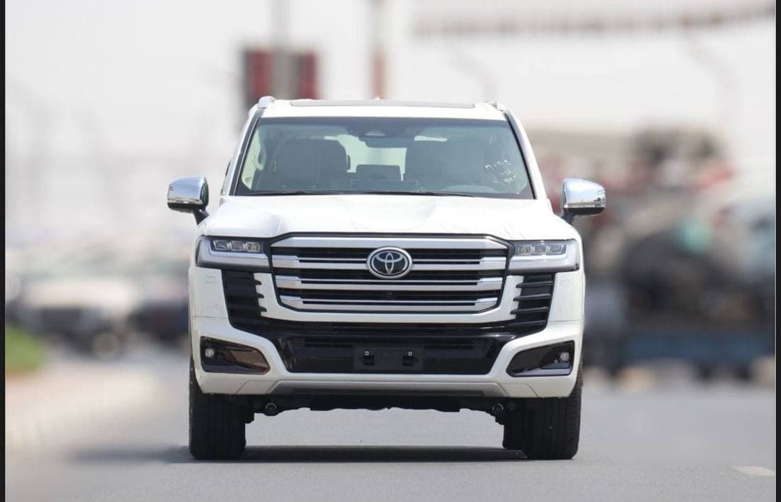 2026 Toyota Land Cruiser thumbnail 2