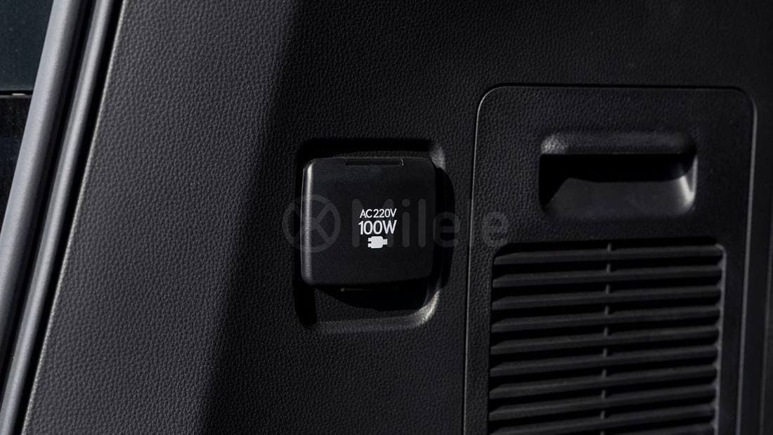 2026 Toyota Land Cruiser GXR thumbnail 8
