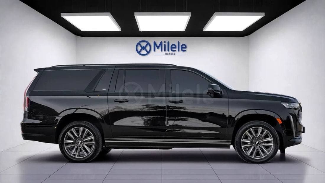 2024 Cadillac Escalade thumbnail 4