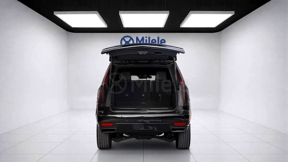 2024 Cadillac Escalade thumbnail 8