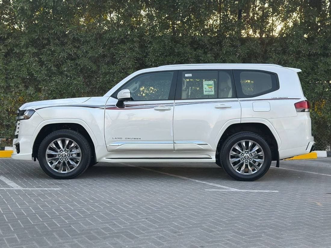 2026 Toyota Land Cruiser GXR thumbnail 6