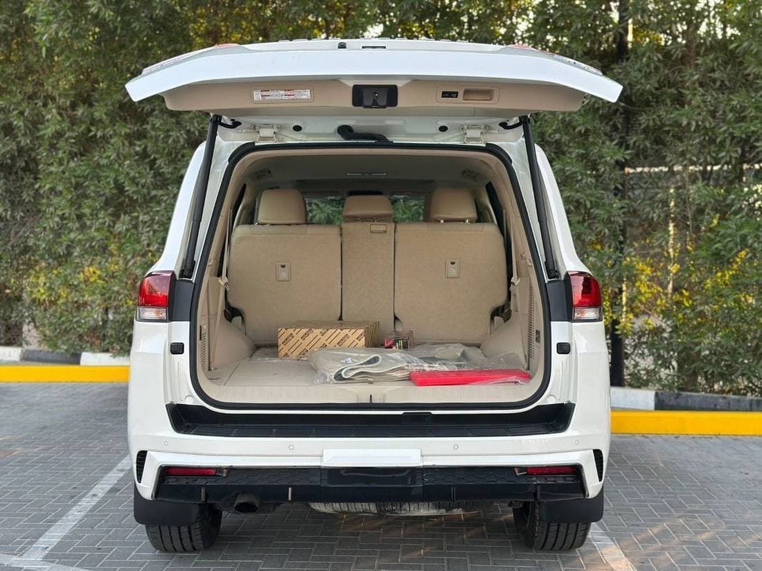 2026 Toyota Land Cruiser GXR thumbnail 7