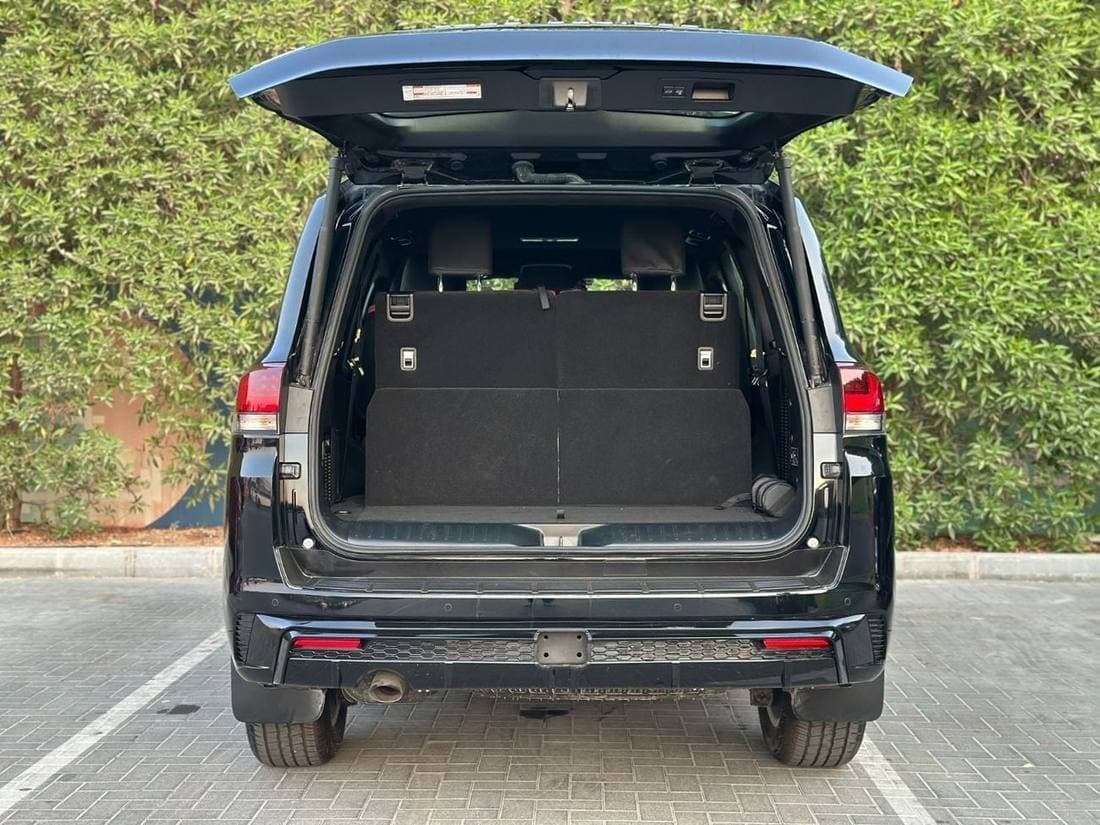 2026 Toyota Land Cruiser GXR thumbnail 5