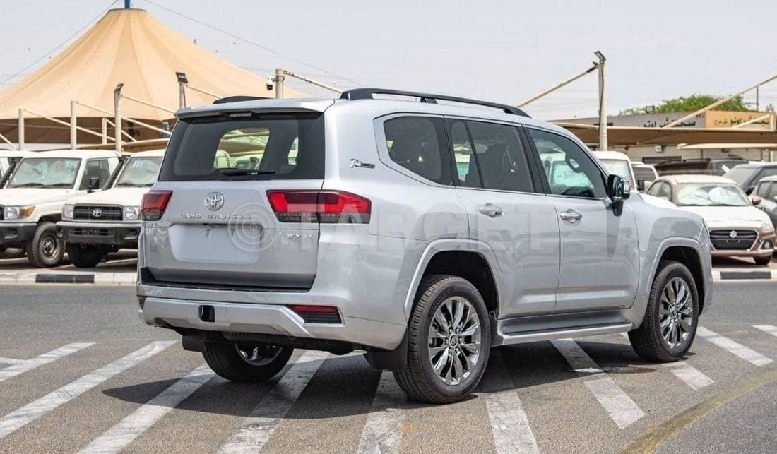 2024 Toyota Land Cruiser VXR thumbnail 4