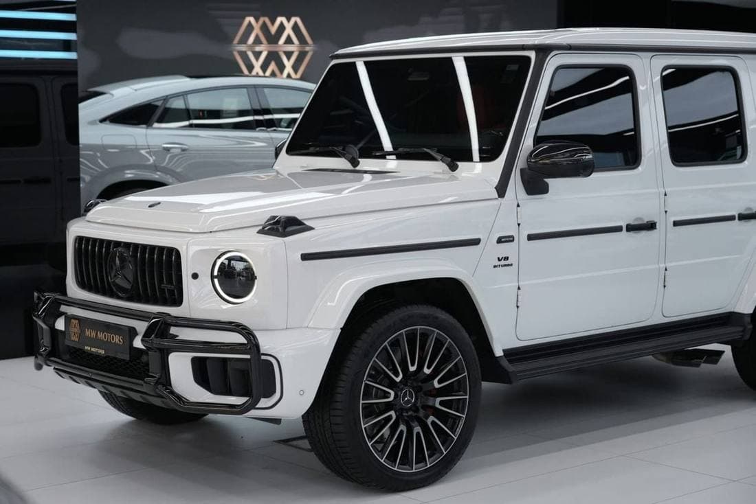 2026 Mercedes Benz G63 AMG STANDARD thumbnail 3
