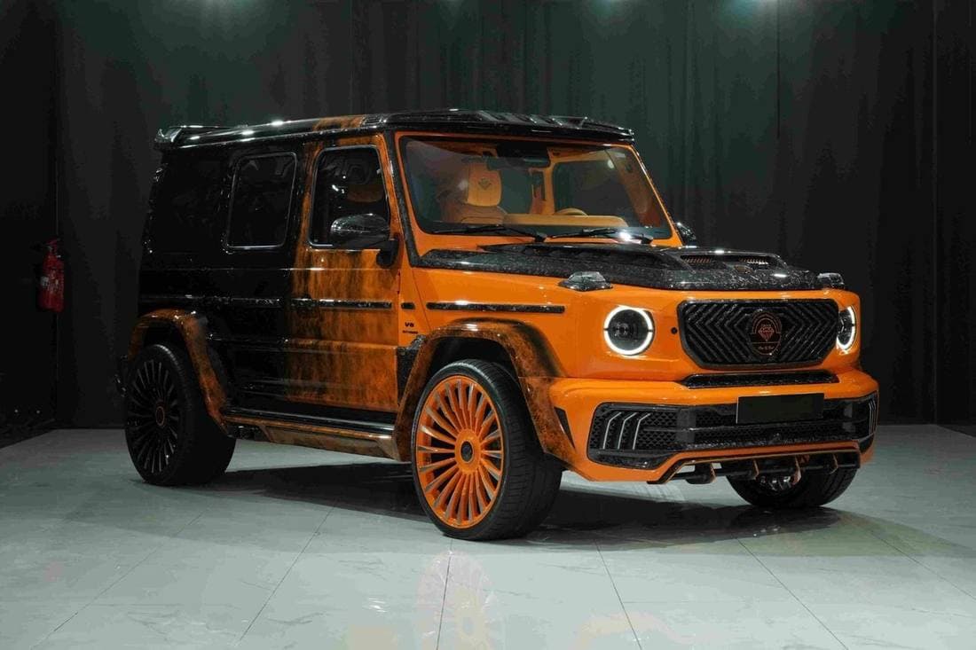 2025 Mercedes Benz G63 AMG STANDARD thumbnail 2
