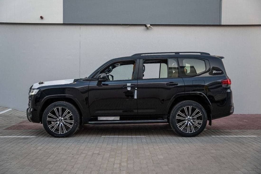 2026 Toyota Land Cruiser VXR