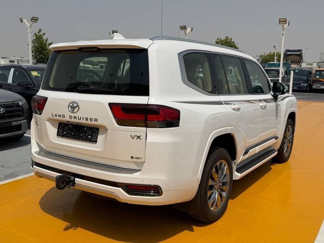 2025 Toyota Land Cruiser VX thumbnail 6
