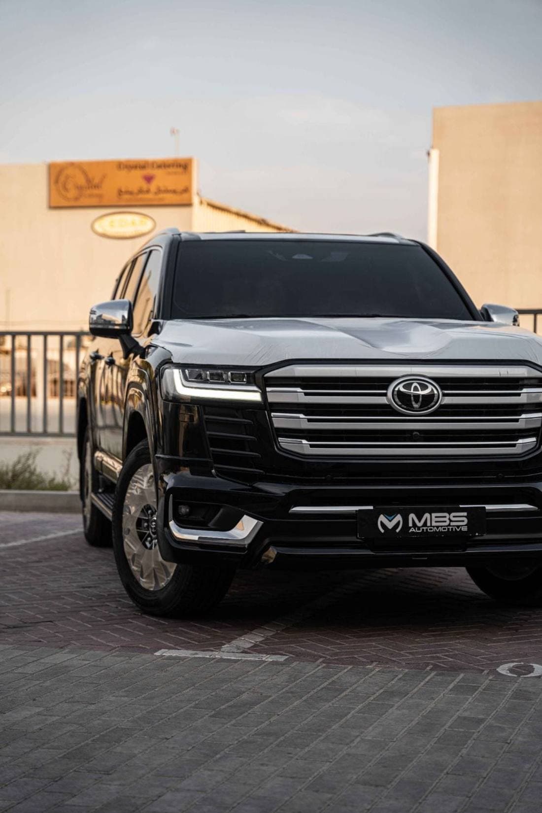 2026 Toyota Land Cruiser VXR thumbnail 4