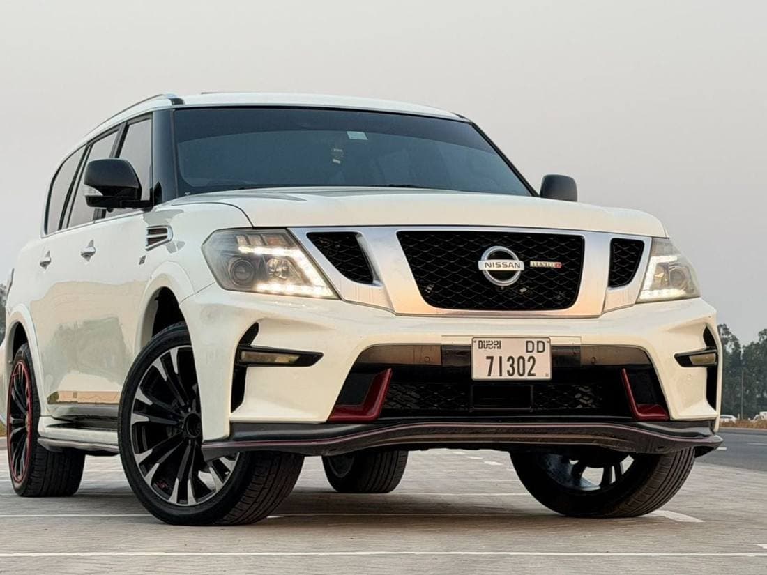 2017 Nissan Patrol NISMO thumbnail 4