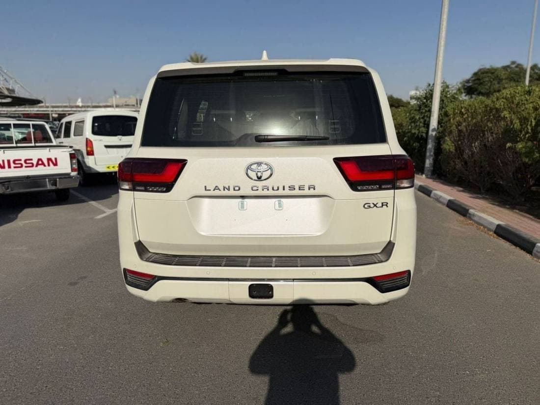 2026 Toyota Land Cruiser GXR thumbnail 6