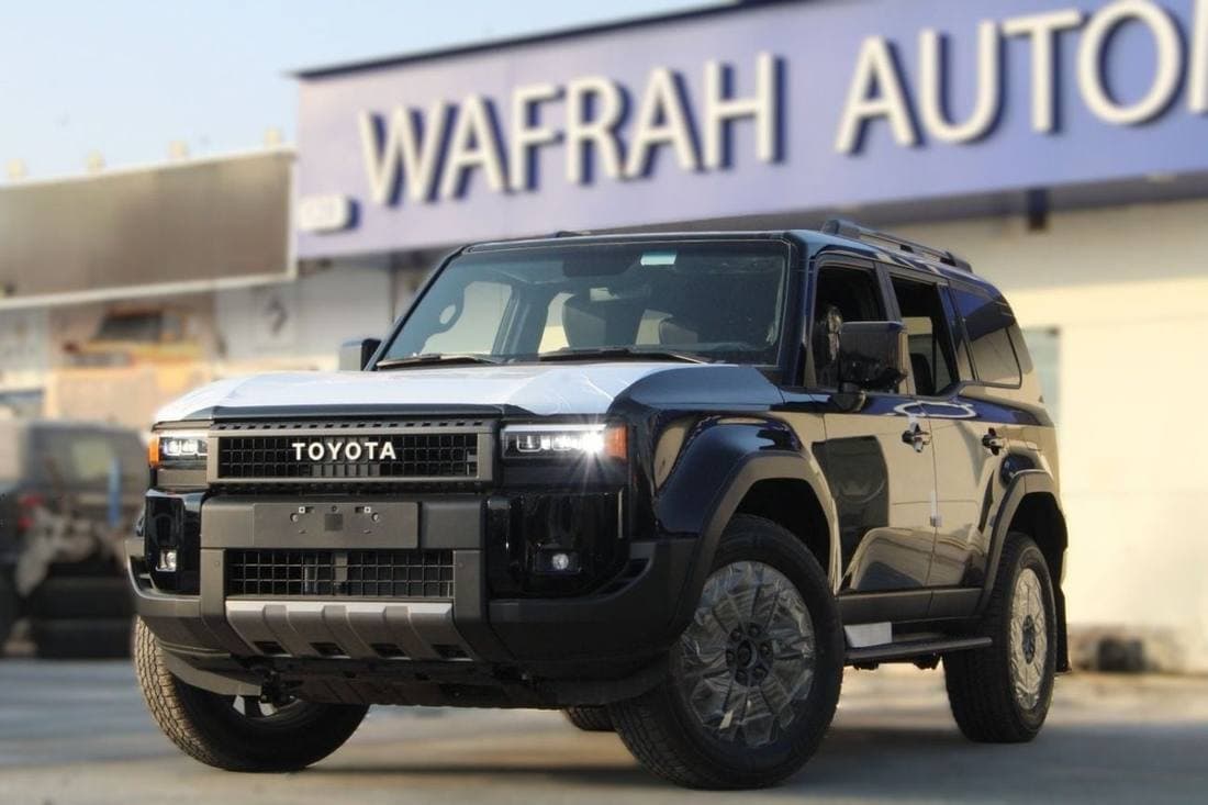2025 Toyota Land Cruiser VXR thumbnail 2