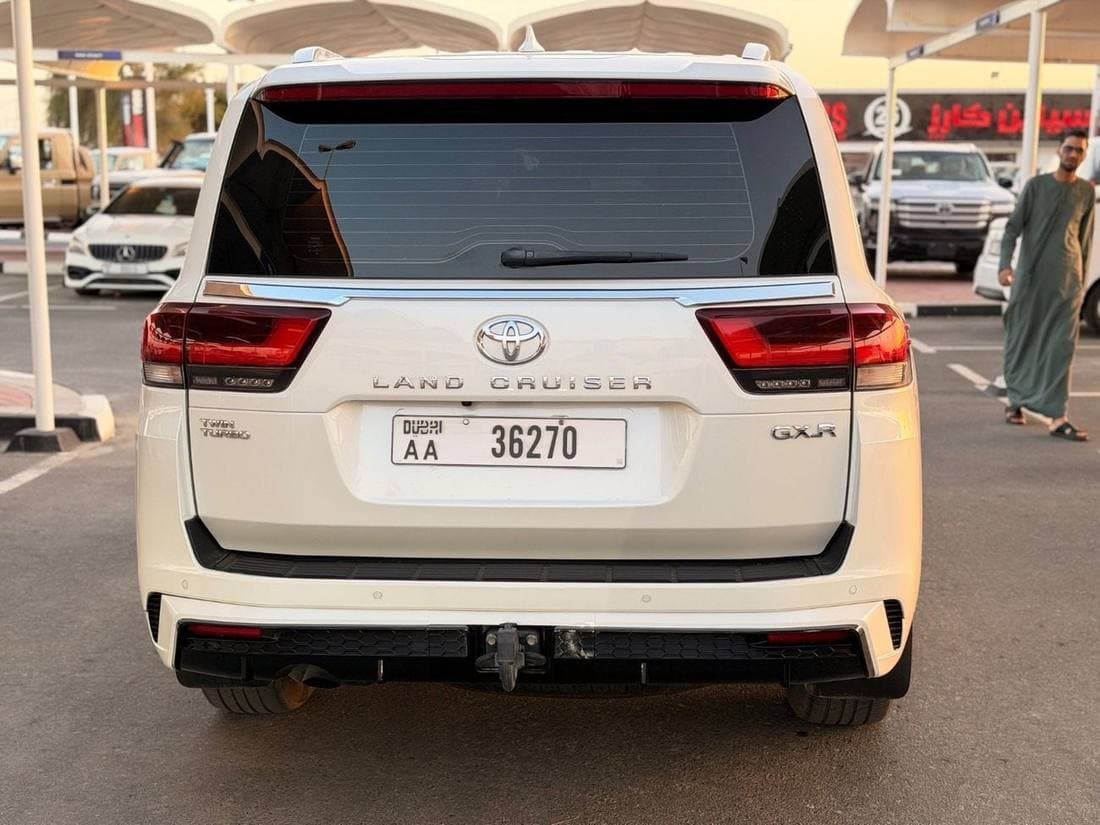 2022 Toyota Land Cruiser GXR thumbnail 6