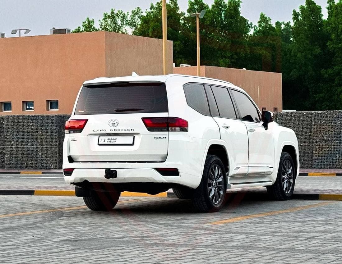 2022 Toyota Land Cruiser GXR thumbnail 7