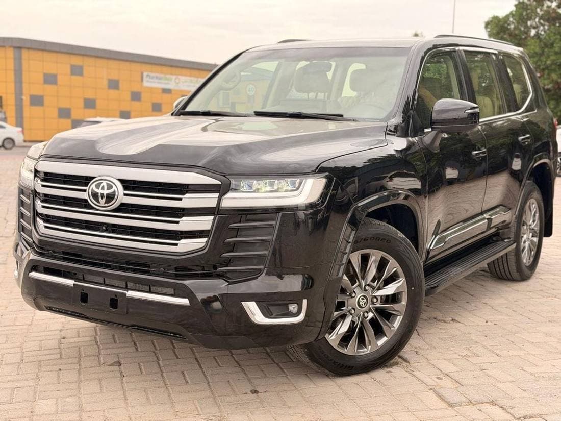 2017 Toyota Land Cruiser GXR
