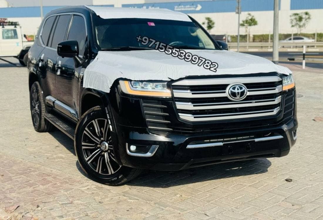 2016 Toyota Land Cruiser GXR