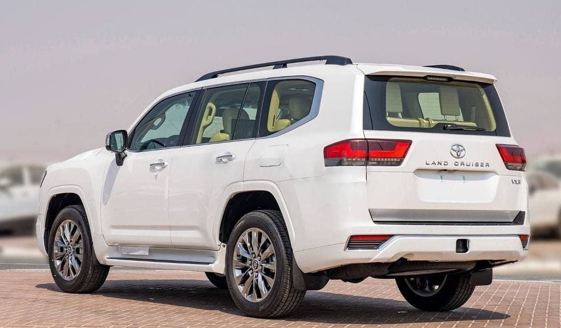 2025 Toyota Land Cruiser VXR thumbnail 5