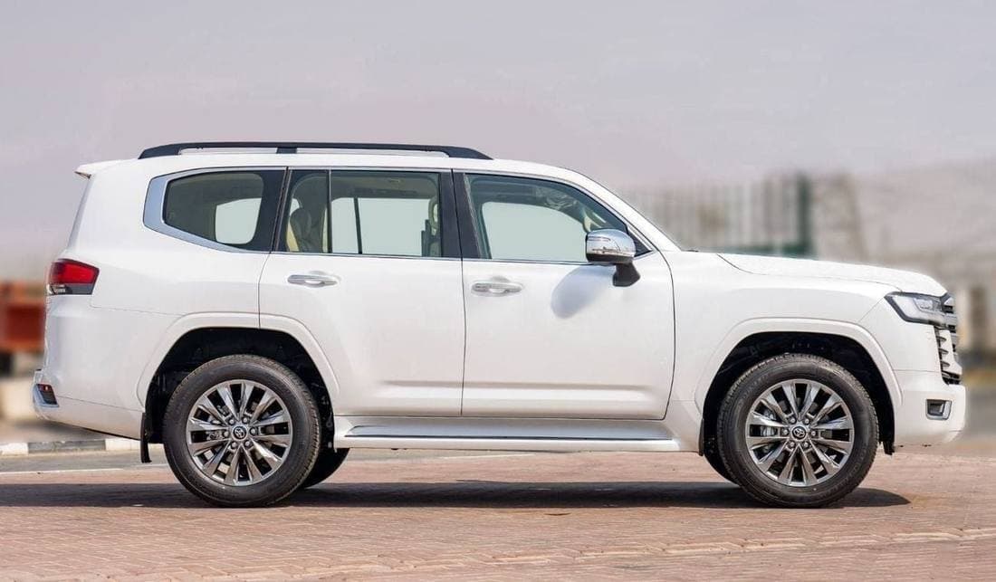 2025 Toyota Land Cruiser VXR thumbnail 8