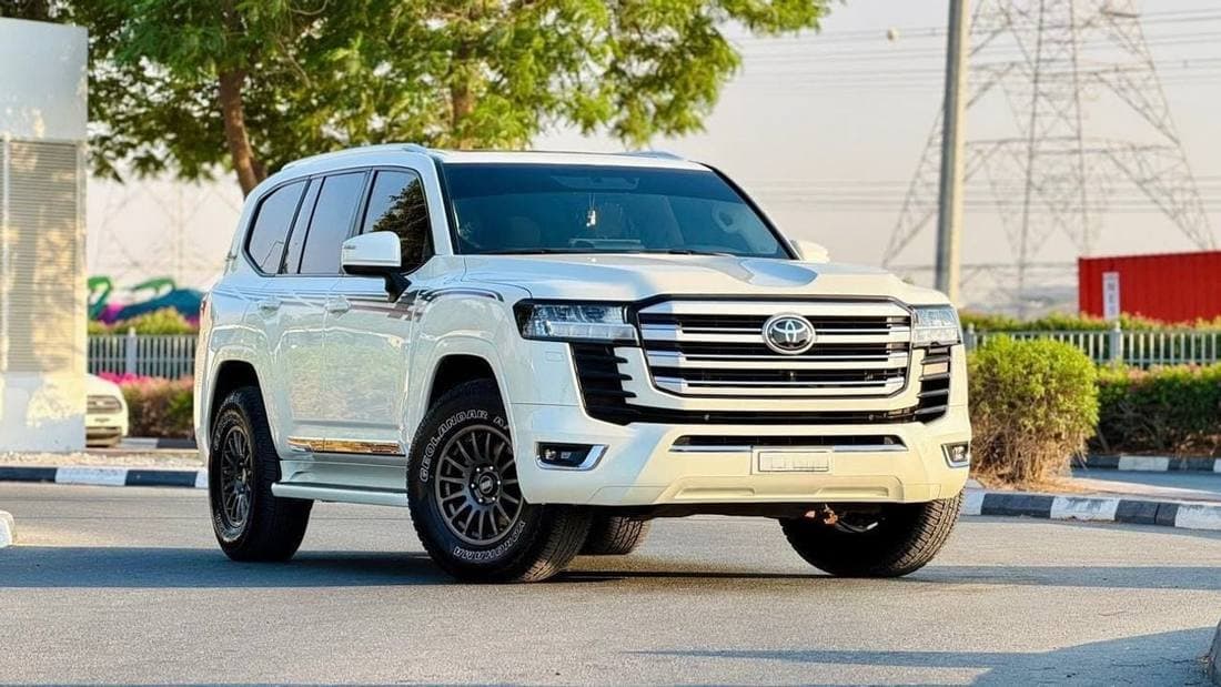 2022 Toyota Land Cruiser GXR thumbnail 2