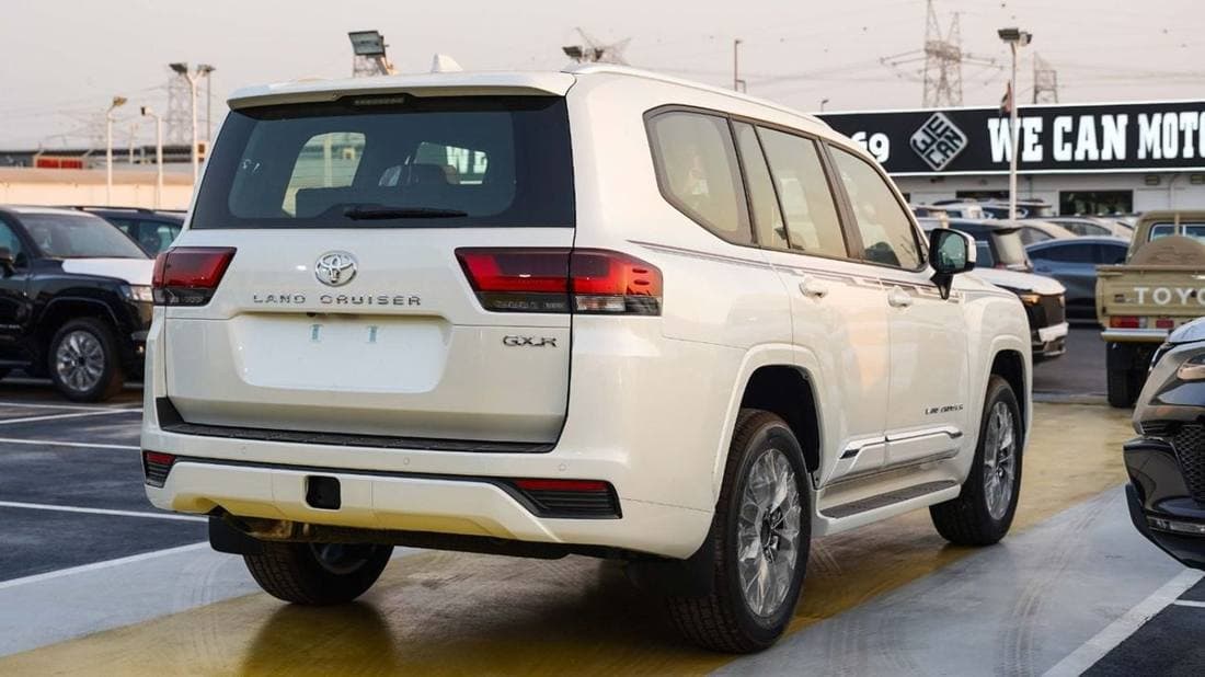 2026 Toyota Land Cruiser GXR thumbnail 6