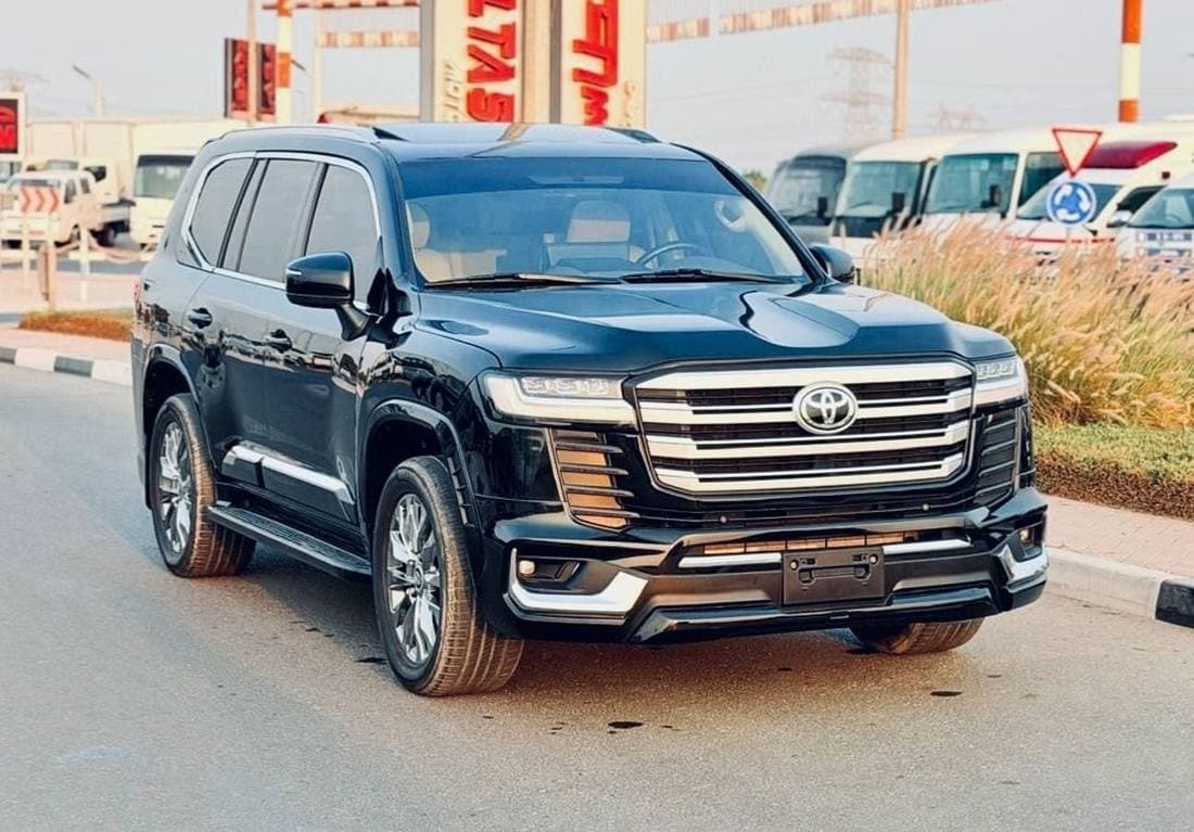 2019 Toyota Land Cruiser GXR thumbnail 4