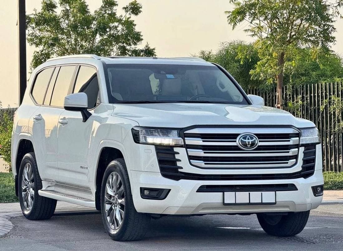 2022 Toyota Land Cruiser GXR