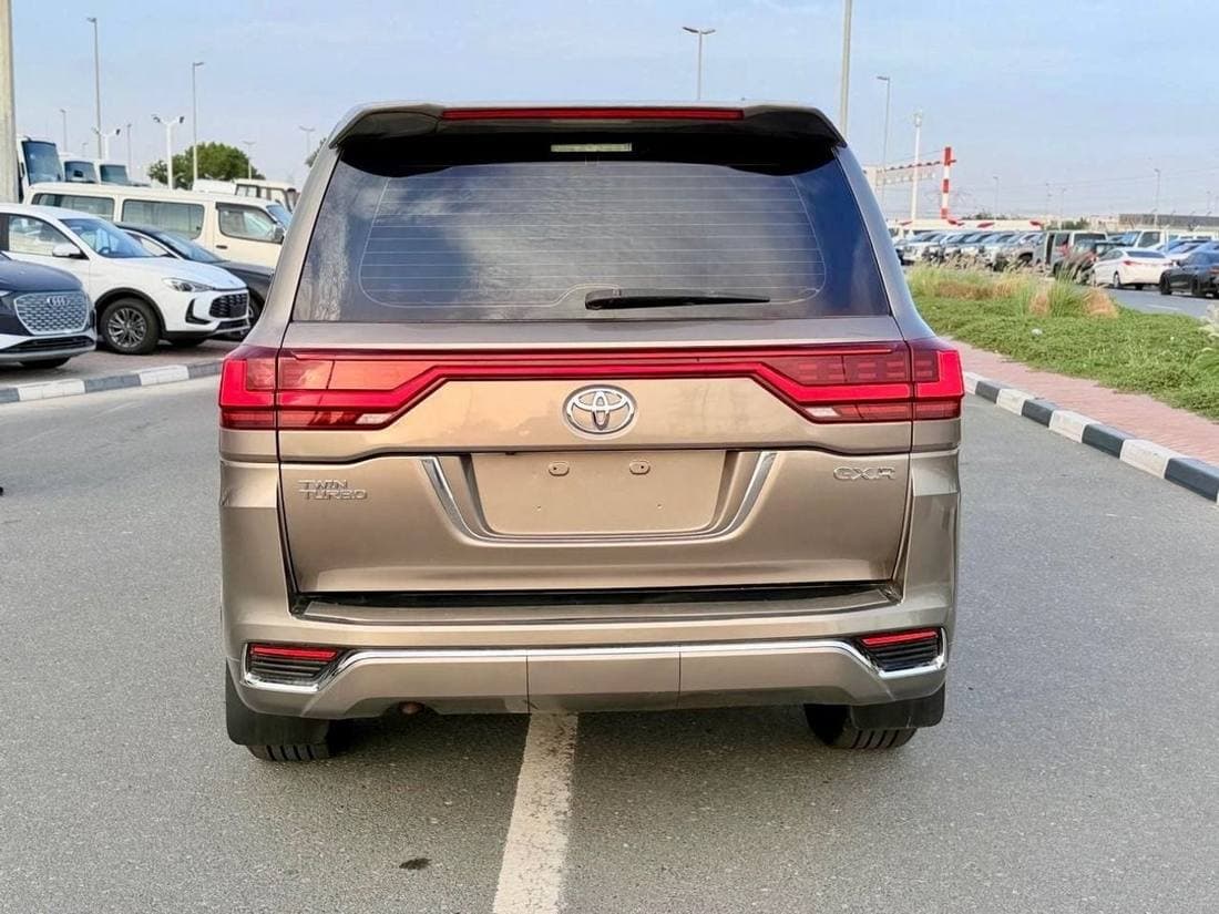 2021 Toyota Land Cruiser GXR thumbnail 5