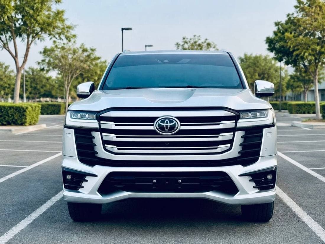 2024 Toyota Land Cruiser VXR thumbnail 2