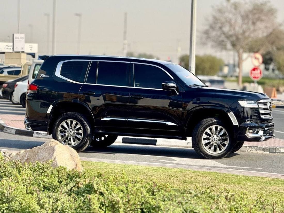 2019 Toyota Land Cruiser GXR thumbnail 5