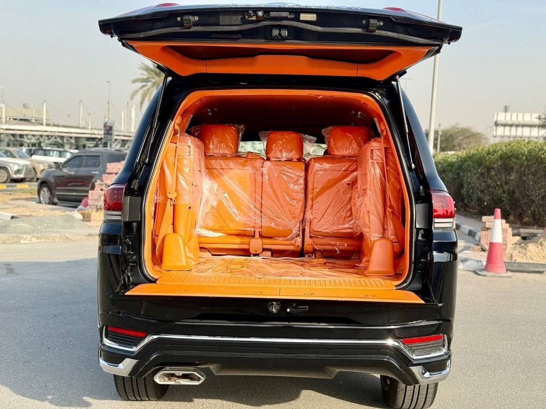 2019 Toyota Land Cruiser GXR thumbnail 8