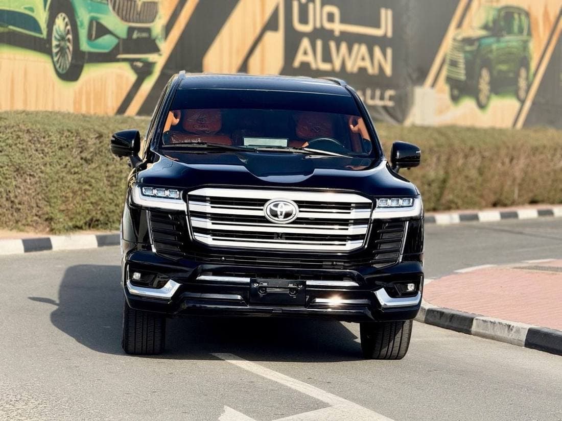 2019 Toyota Land Cruiser GXR thumbnail 3