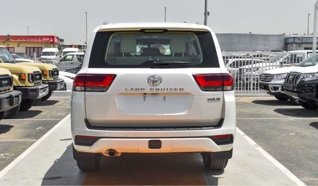 2026 Toyota Land Cruiser GXR thumbnail 5