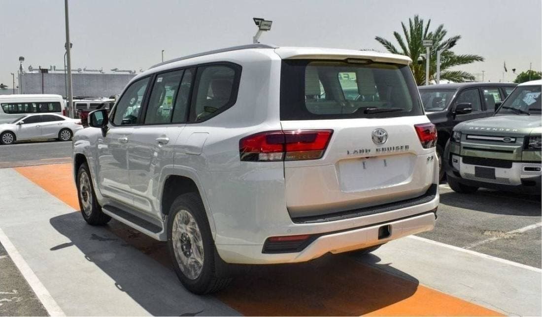 2026 Toyota Land Cruiser GXR thumbnail 6