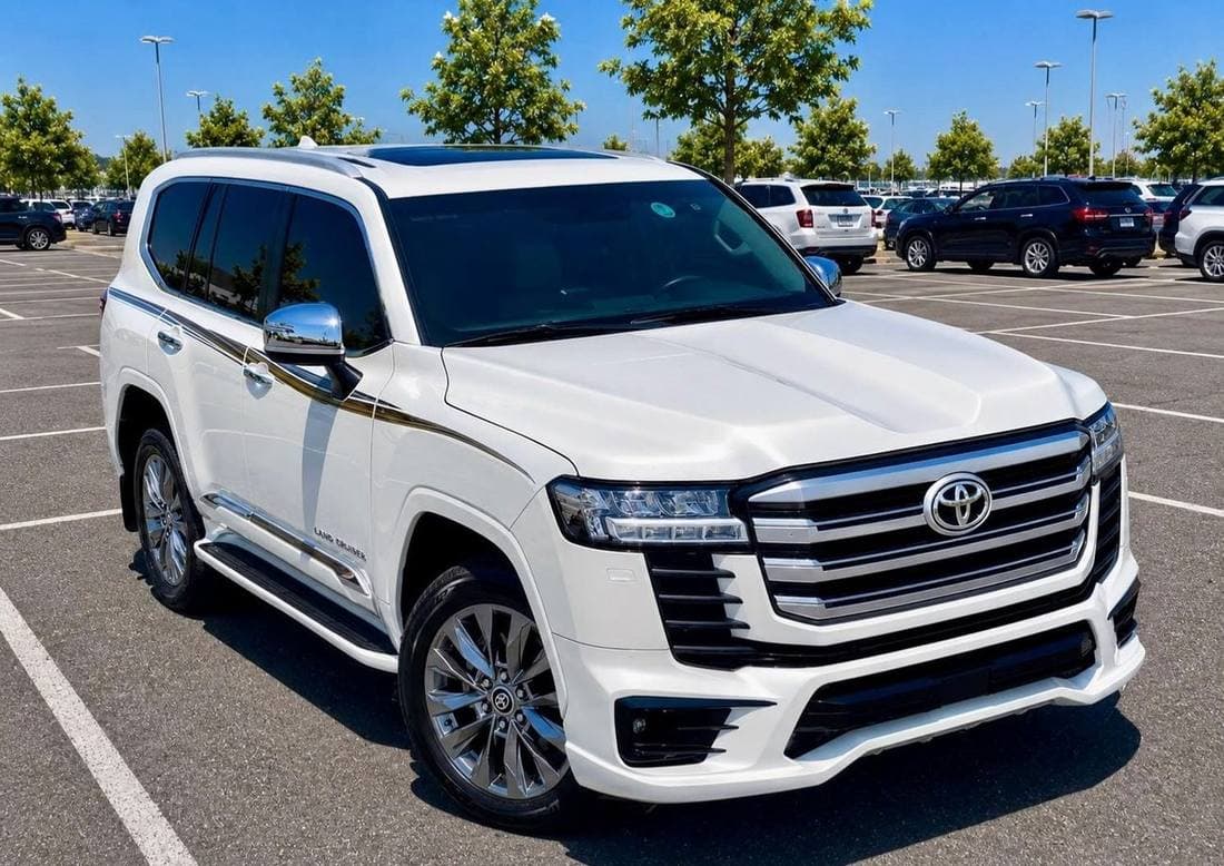 2022 Toyota Land Cruiser GXR