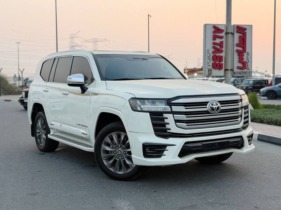 2022 Toyota Land Cruiser GXR