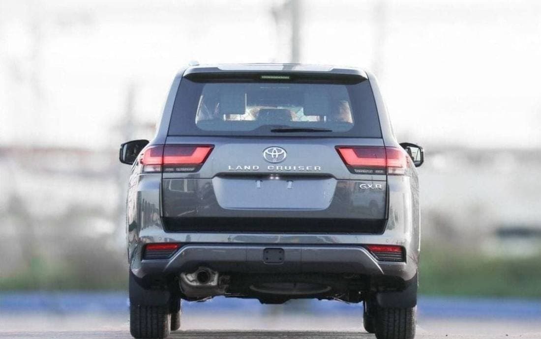 2025 Toyota Land Cruiser GXR thumbnail 5