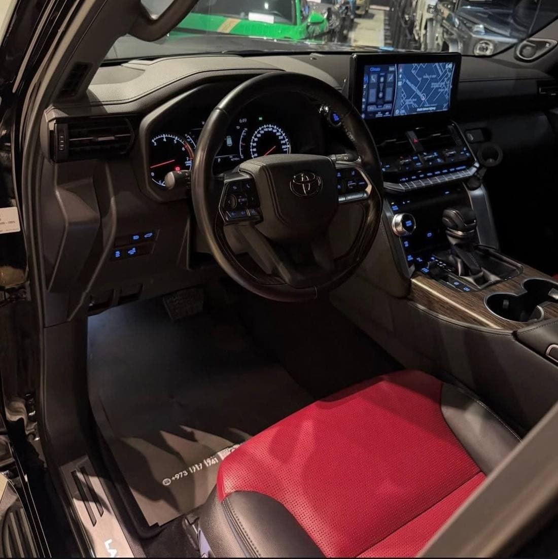 2022 Toyota Land Cruiser VXR thumbnail 7